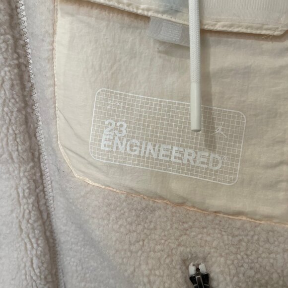 Air Jordan 23 Engineered Fleece Hooded Jacket - Picture 4 of 7